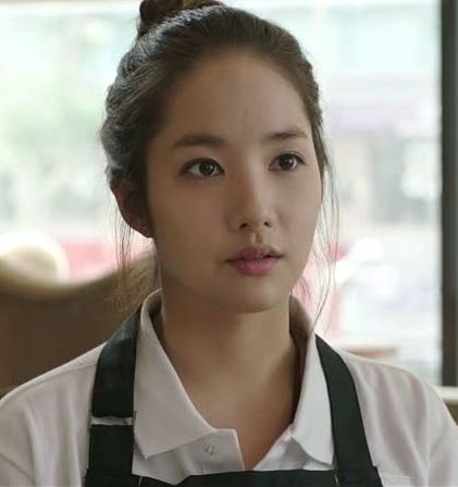 Park Min-young in 2011